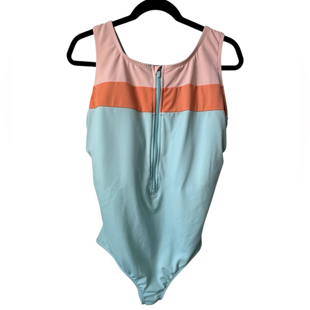 Lands' End Colorblock One Piece Bathing Suit Size 24W